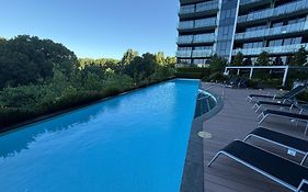 Manhattan Luxe Views L14 Pool Spa Gym 1Br 1 Bath 1 Secure Parking Central City